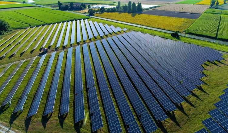 10% de aumento nos Investimentos para tecnologia Solar Fotovoltaica em 2017