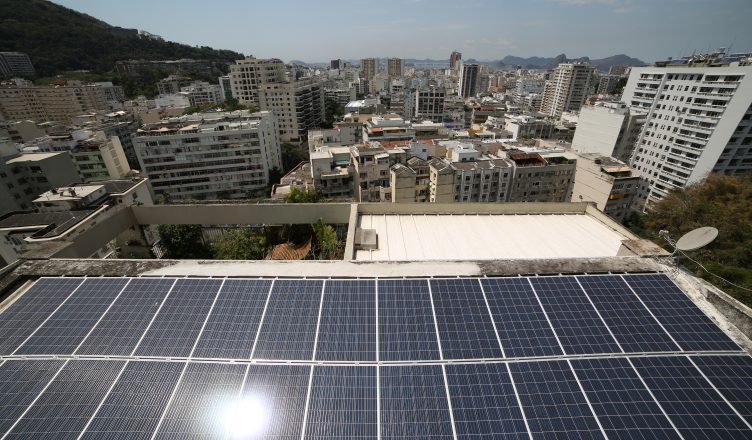 Brasil Atinge os 400 MW de Energia Solar Gerados Pelos Consumidores